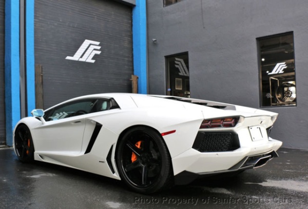 2012AventadorLP700-4
