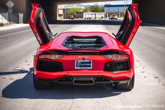2015AventadorLP700-4