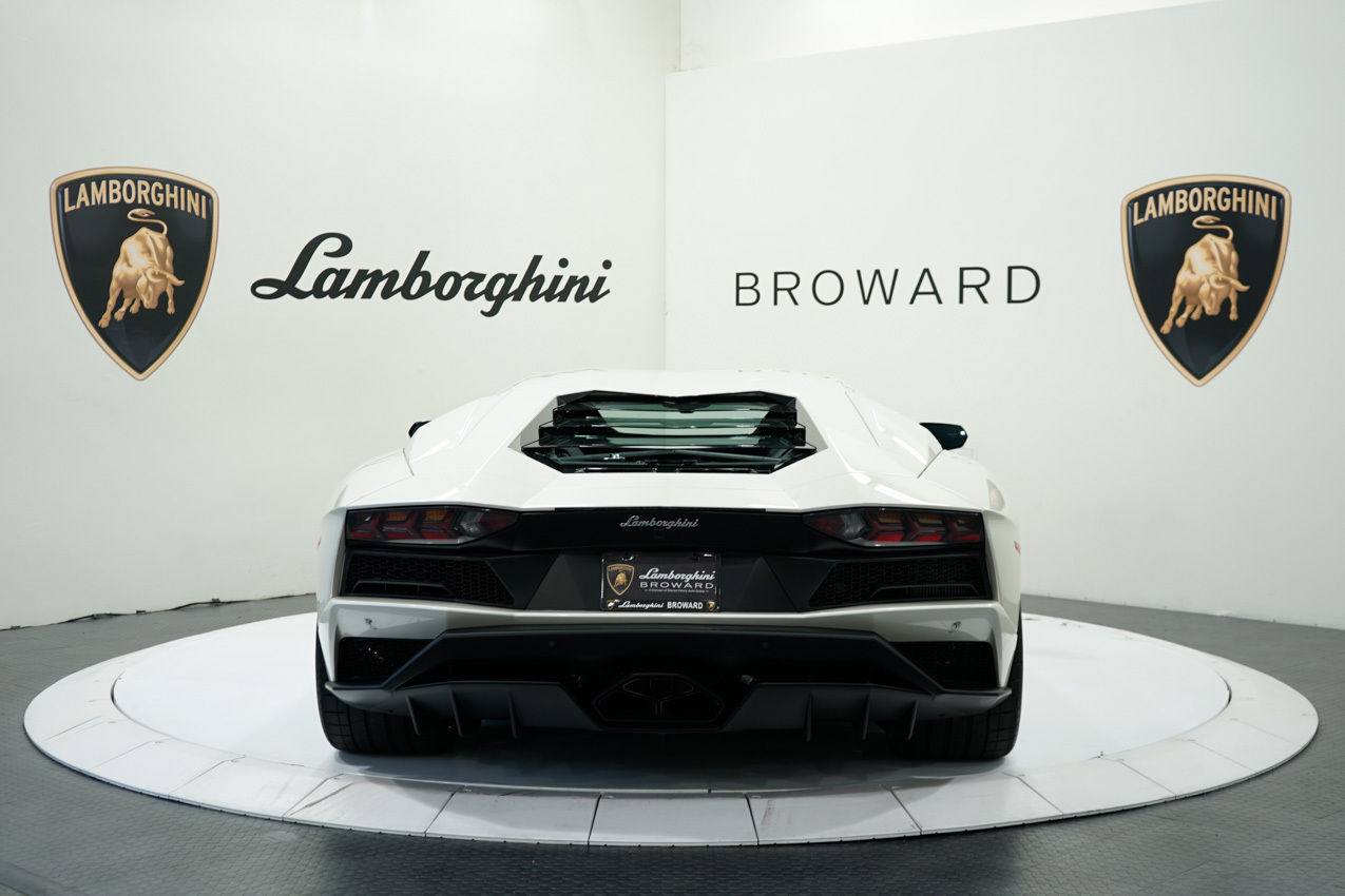 2017AventadorLP740-4 S