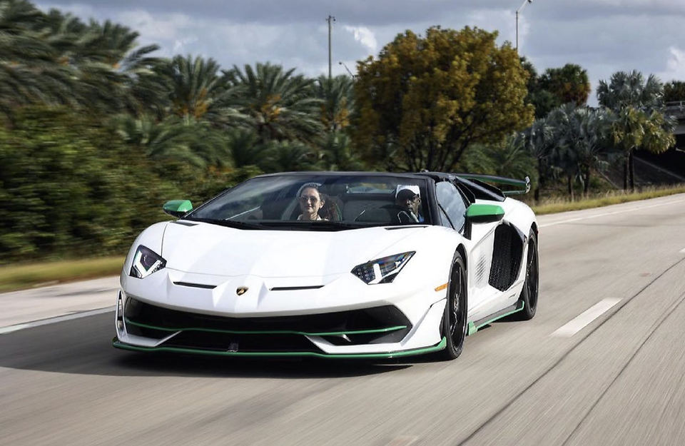 2021AventadorSVJ Xago Edition