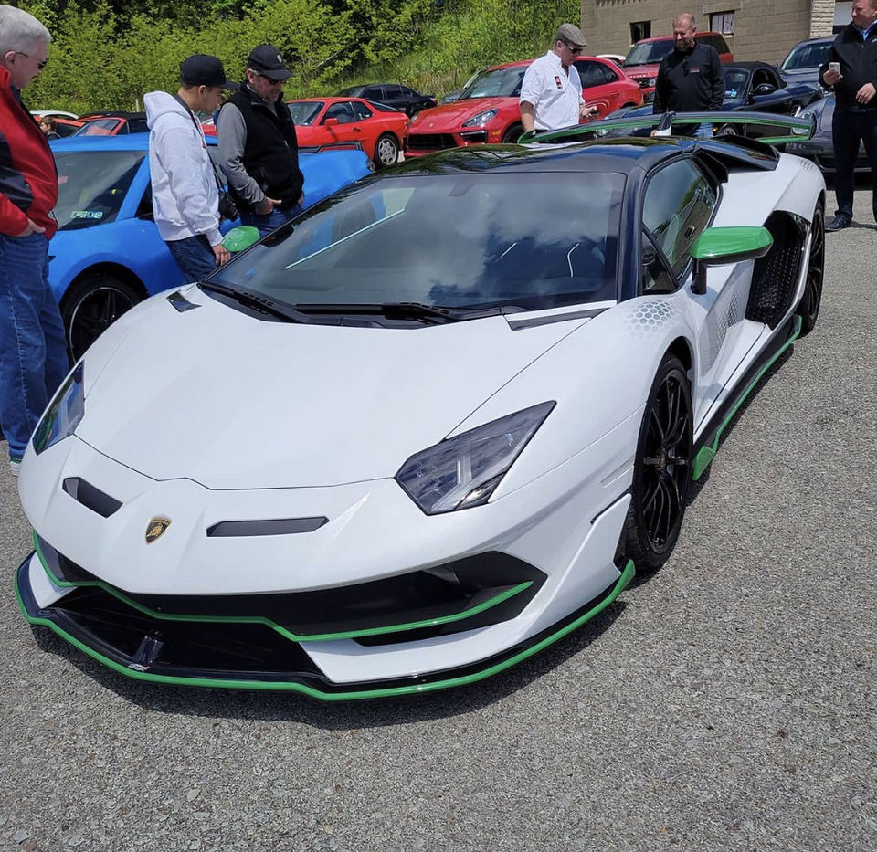 2021AventadorSVJ Xago Edition