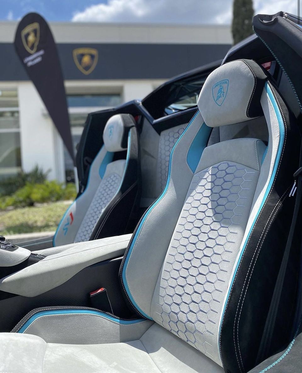 2021AventadorSVJ Xago Edition