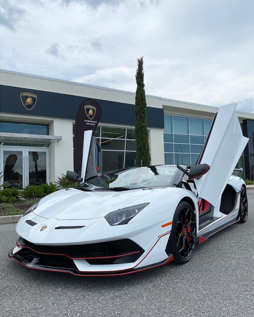 2021AventadorLP770-4 SVJ Roadster