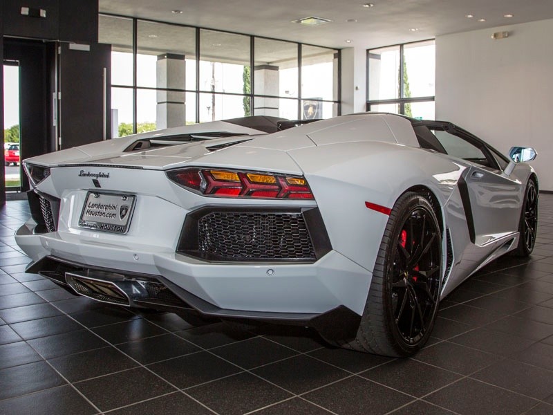 2013AventadorLP700-4 Roadster