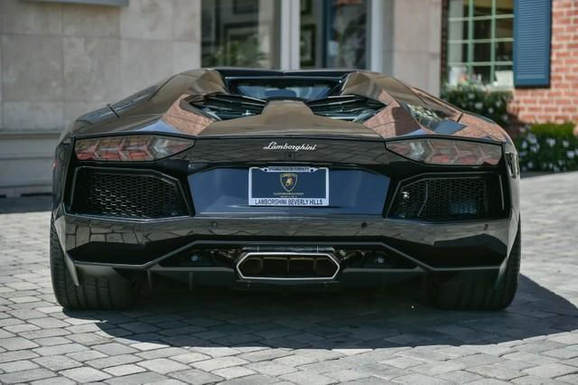 2014AventadorLP700-4 Roadster