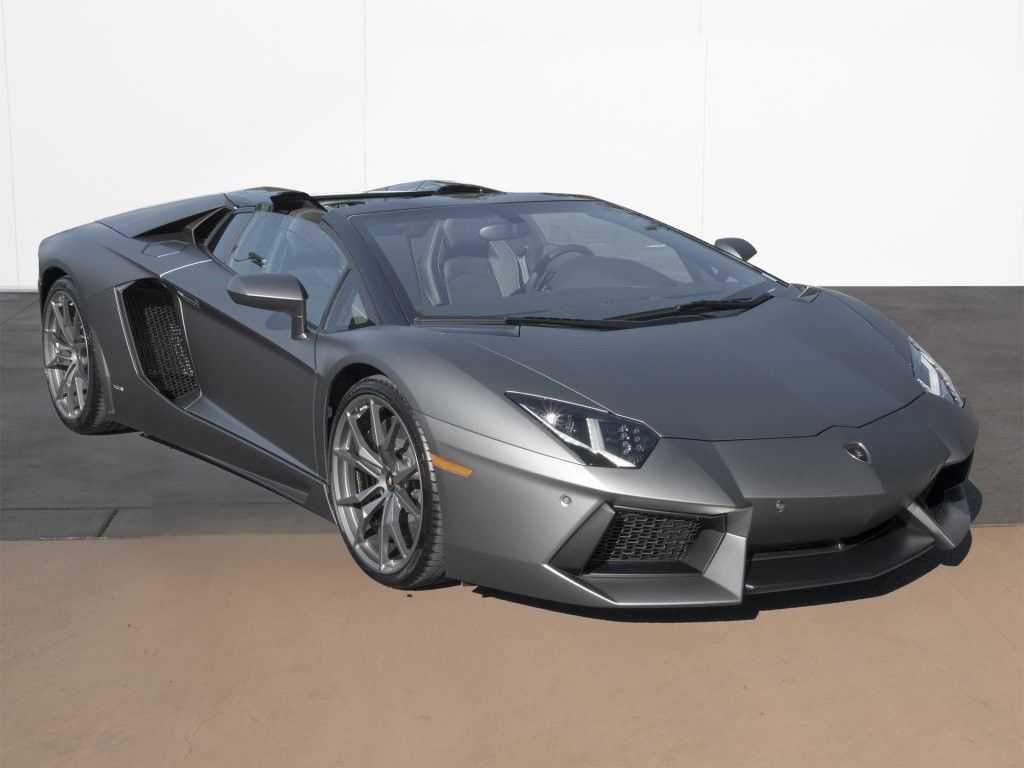 2017AventadorLP700-4 Roadster Pirelli Edition