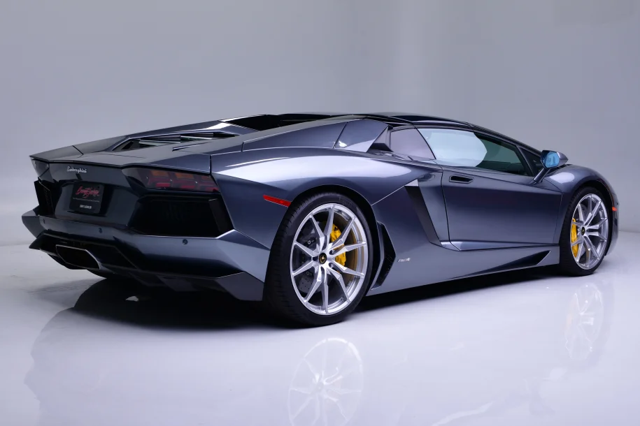 2014AventadorLP700-4 Roadster