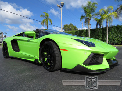 2014AventadorLP700-4 Roadster