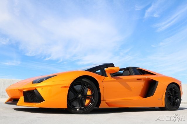 2014AventadorLP700-4 Roadster