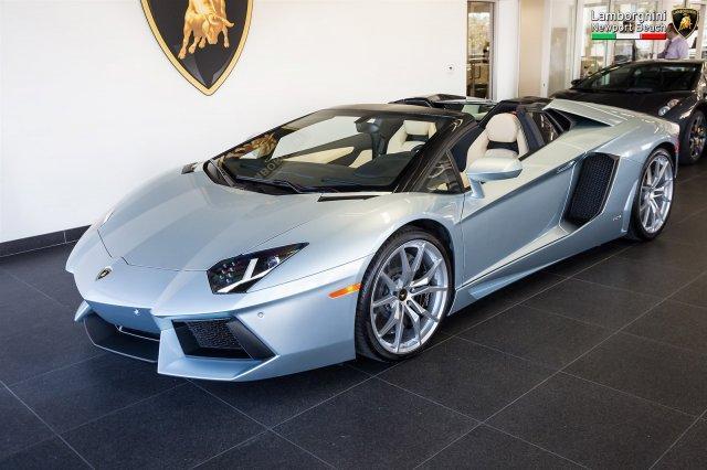 2013AventadorLP700-4 Roadster