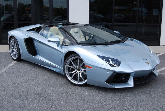 2013AventadorLP700-4 Roadster