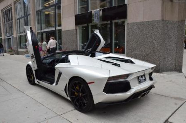 2014AventadorLP700-4 Roadster