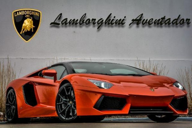 2014AventadorLP700-4 Roadster