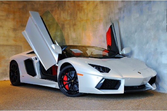 2015AventadorLP700-4 Roadster