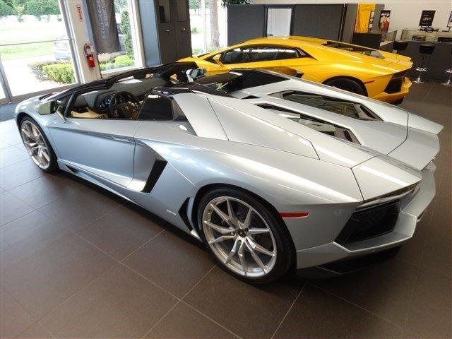 2013AventadorLP700-4 Roadster