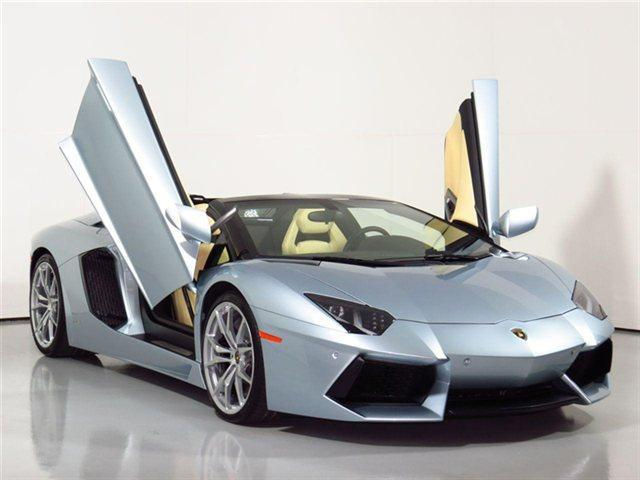 2013AventadorLP700-4 Roadster