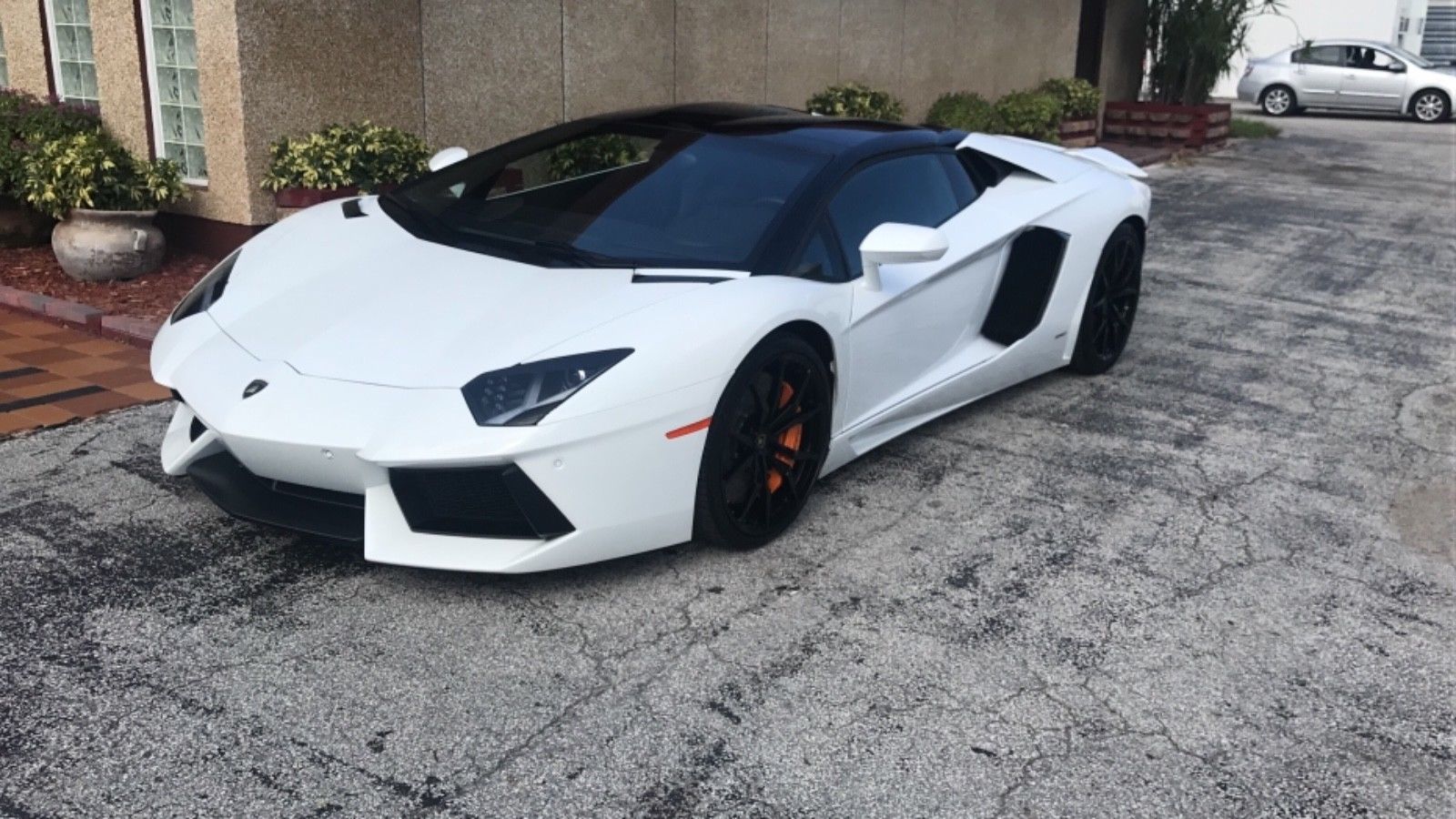 2015AventadorLP700-4 Roadster