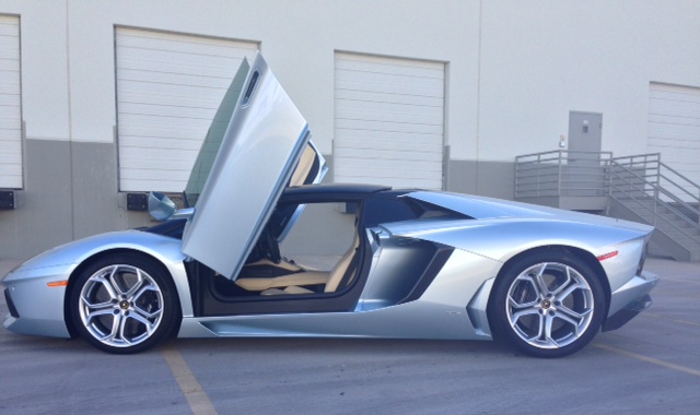 2014AventadorLP700-4 Roadster