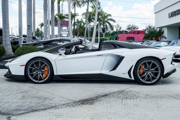 2015AventadorLP700-4 Roadster