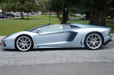 2013AventadorLP700-4 Roadster