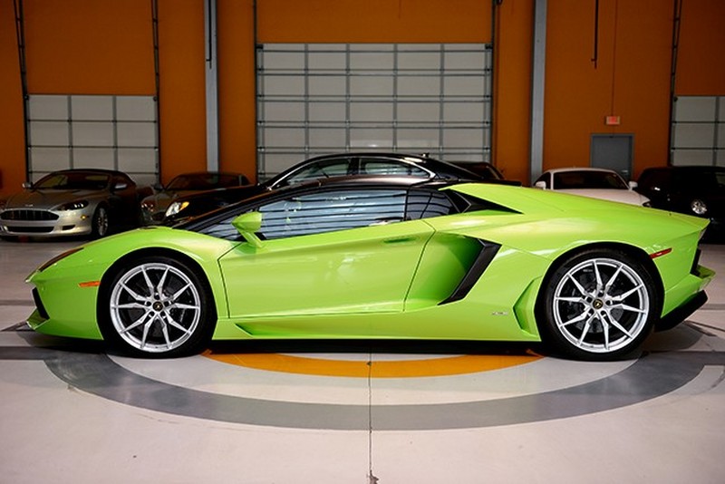 2014AventadorLP700-4 Roadster