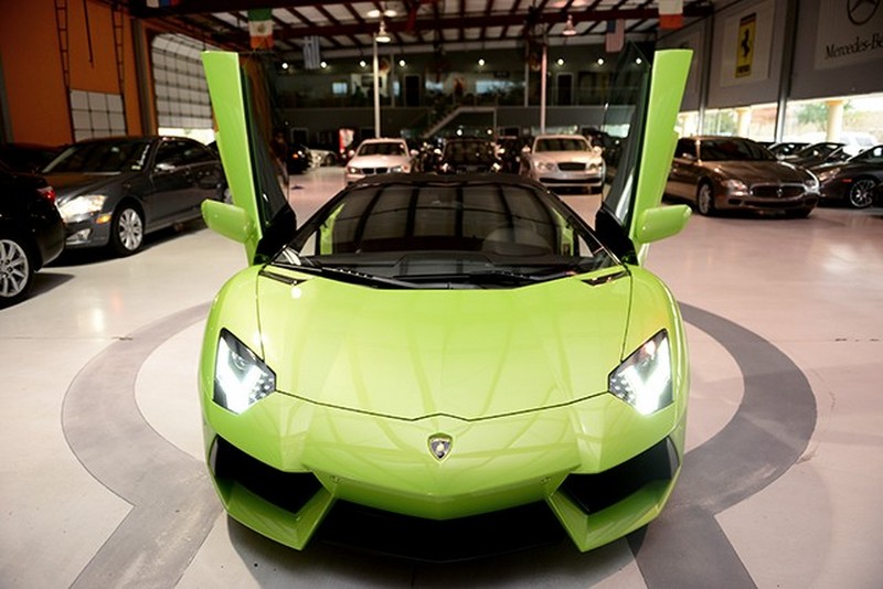 2014AventadorLP700-4 Roadster