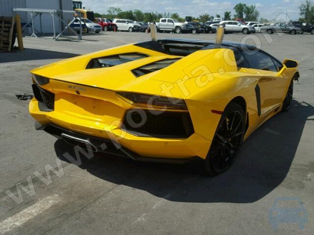 2015AventadorLP700-4 Roadster