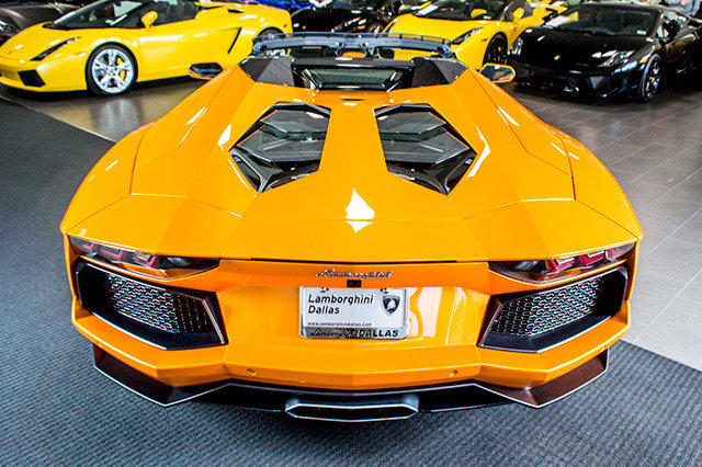 2014AventadorLP700-4 Roadster