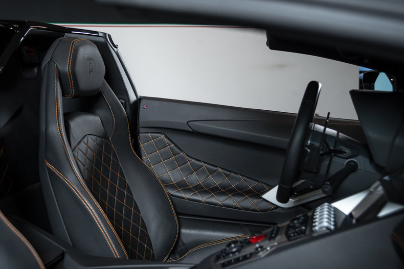 2015AventadorLP750-4 SV Roadster