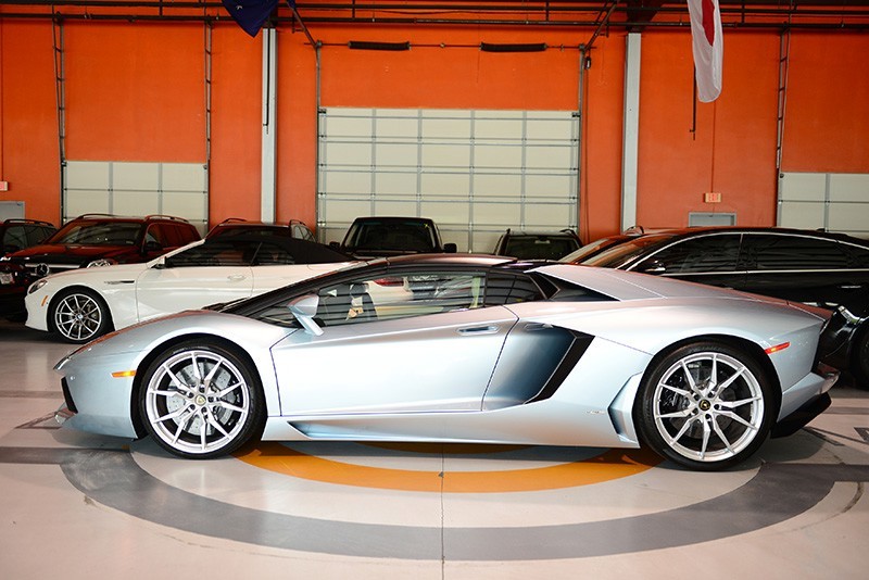 2013AventadorLP700-4 Roadster