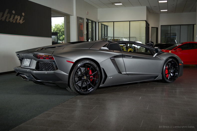 2015AventadorLP700-4 Roadster