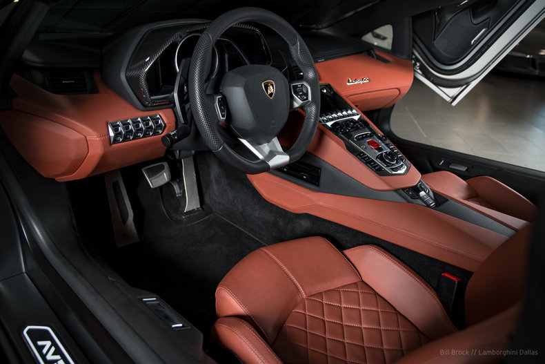 2015AventadorLP700-4 Roadster