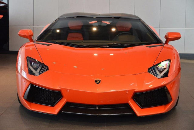 2014AventadorLP700-4 Roadster