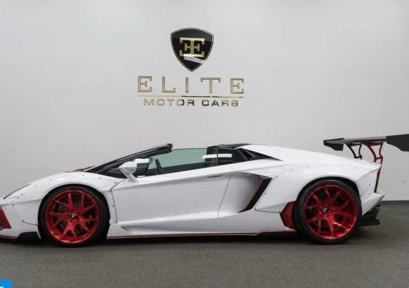 2014AventadorLP700-4 Roadster