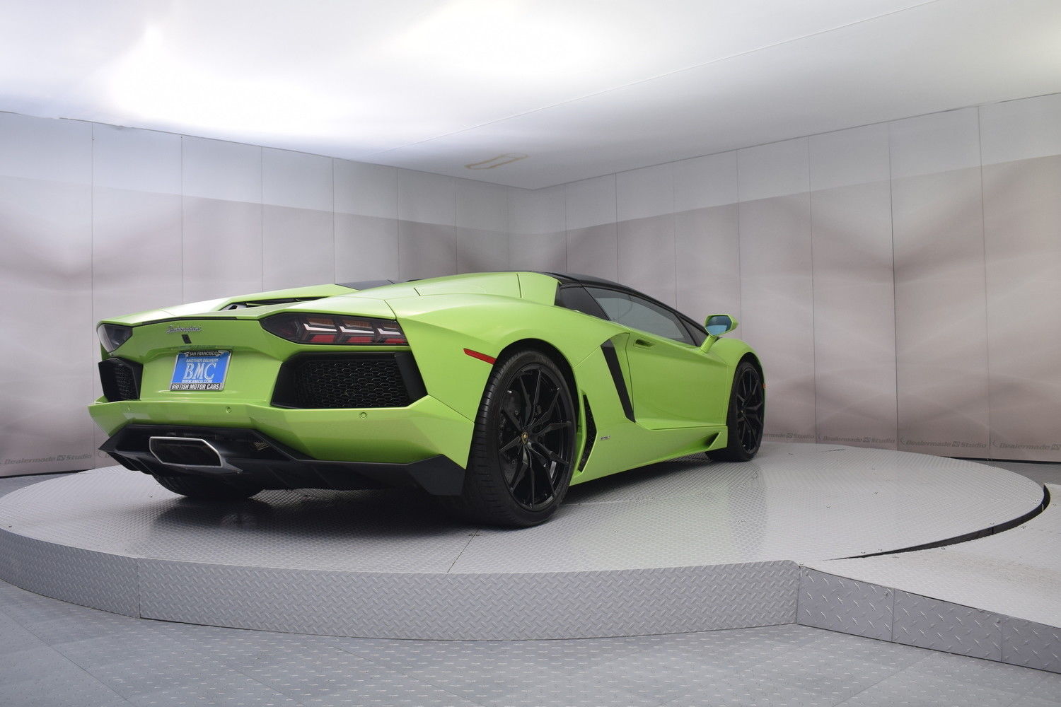 2016AventadorLP700-4 Roadster