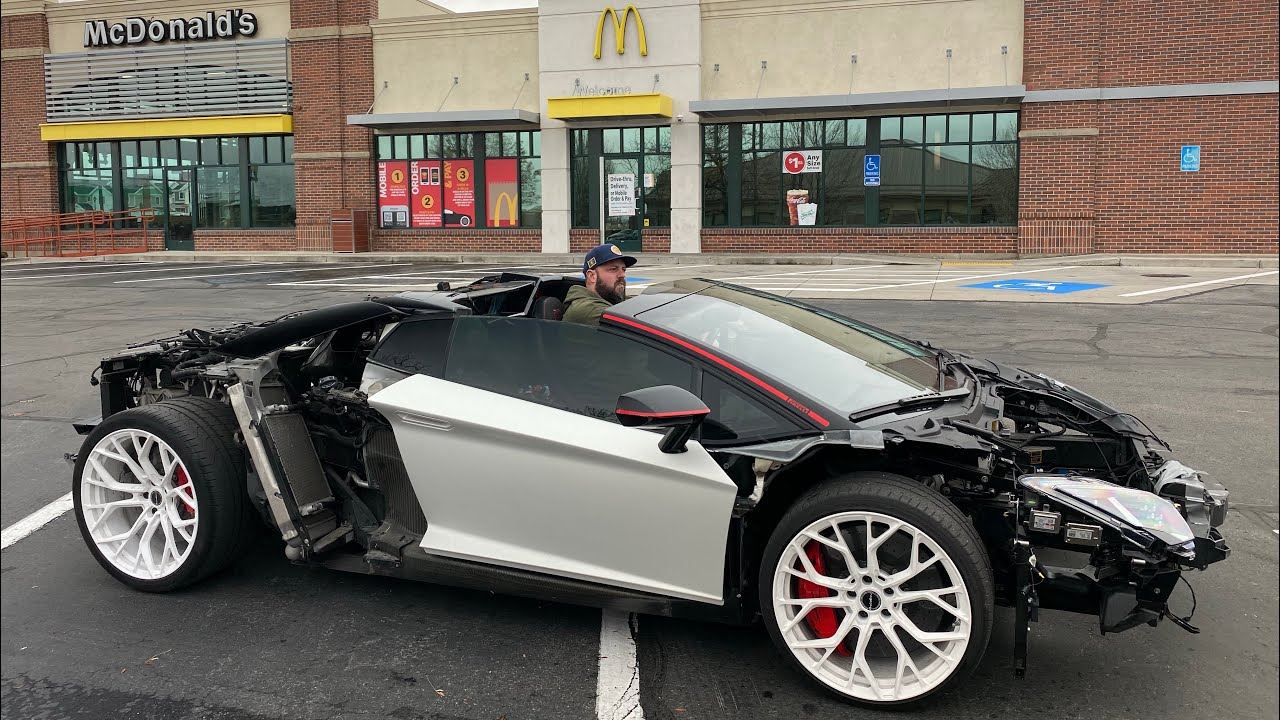 2016AventadorLP700-4 Roadster Pirelli Edition