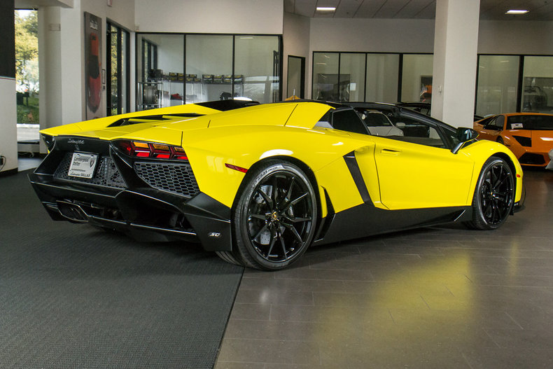 2014AventadorLP720-4 50 Anniversario Roadster