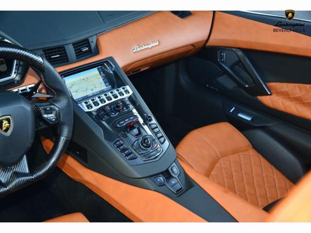 2014AventadorLP720-4 50 Anniversario Roadster