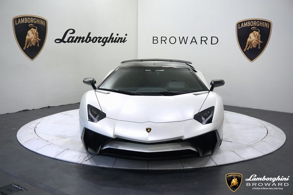 2017AventadorLP750-4 SV Roadster