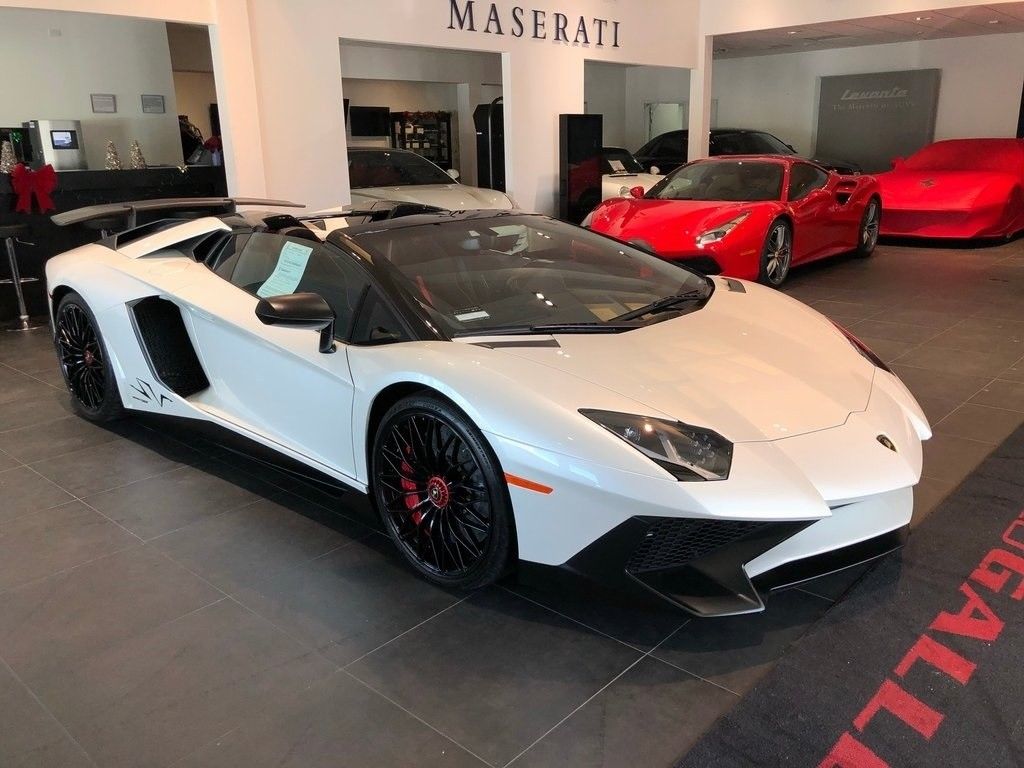 2016AventadorLP750-4 SV Roadster