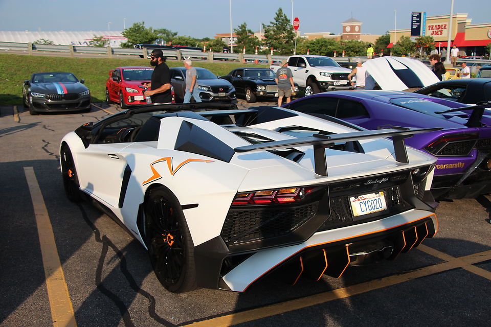 2016AventadorLP750-4 SV Roadster