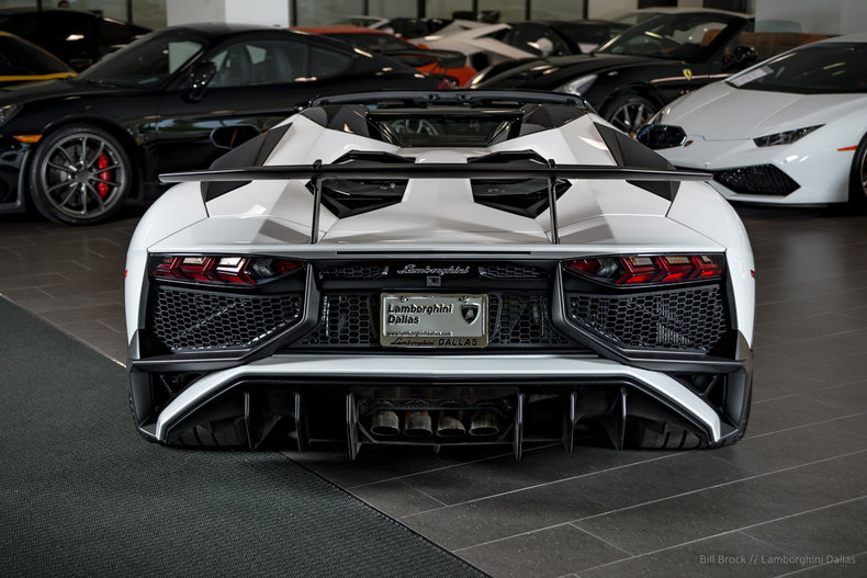 2016AventadorLP750-4 SV Roadster