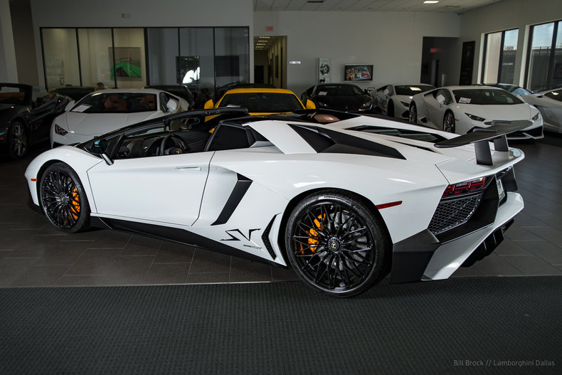 2016AventadorLP750-4 SV Roadster