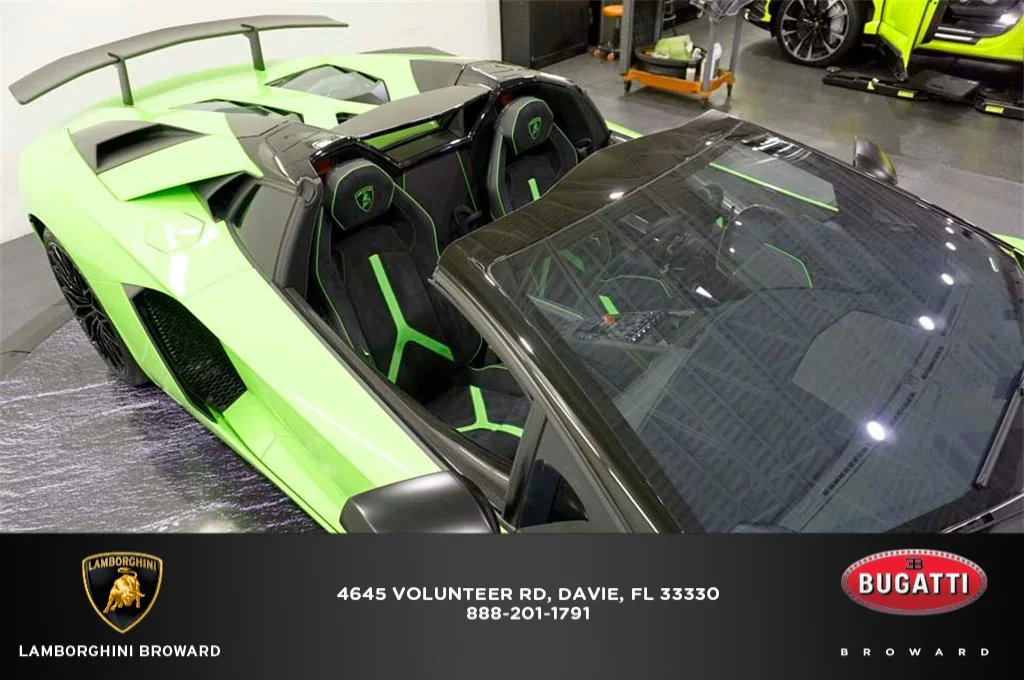 2016AventadorLP750-4 SV Roadster