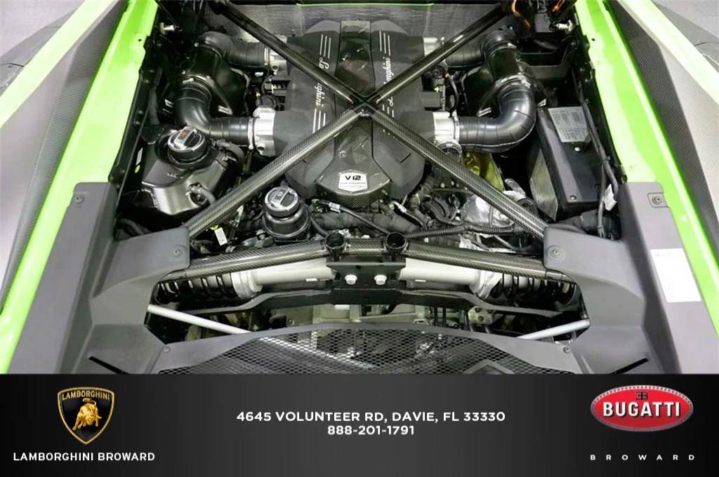 2016AventadorLP750-4 SV Roadster