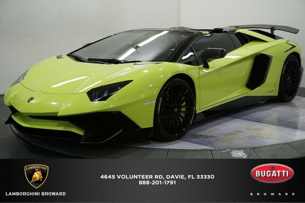 2016AventadorLP750-4 SV Roadster