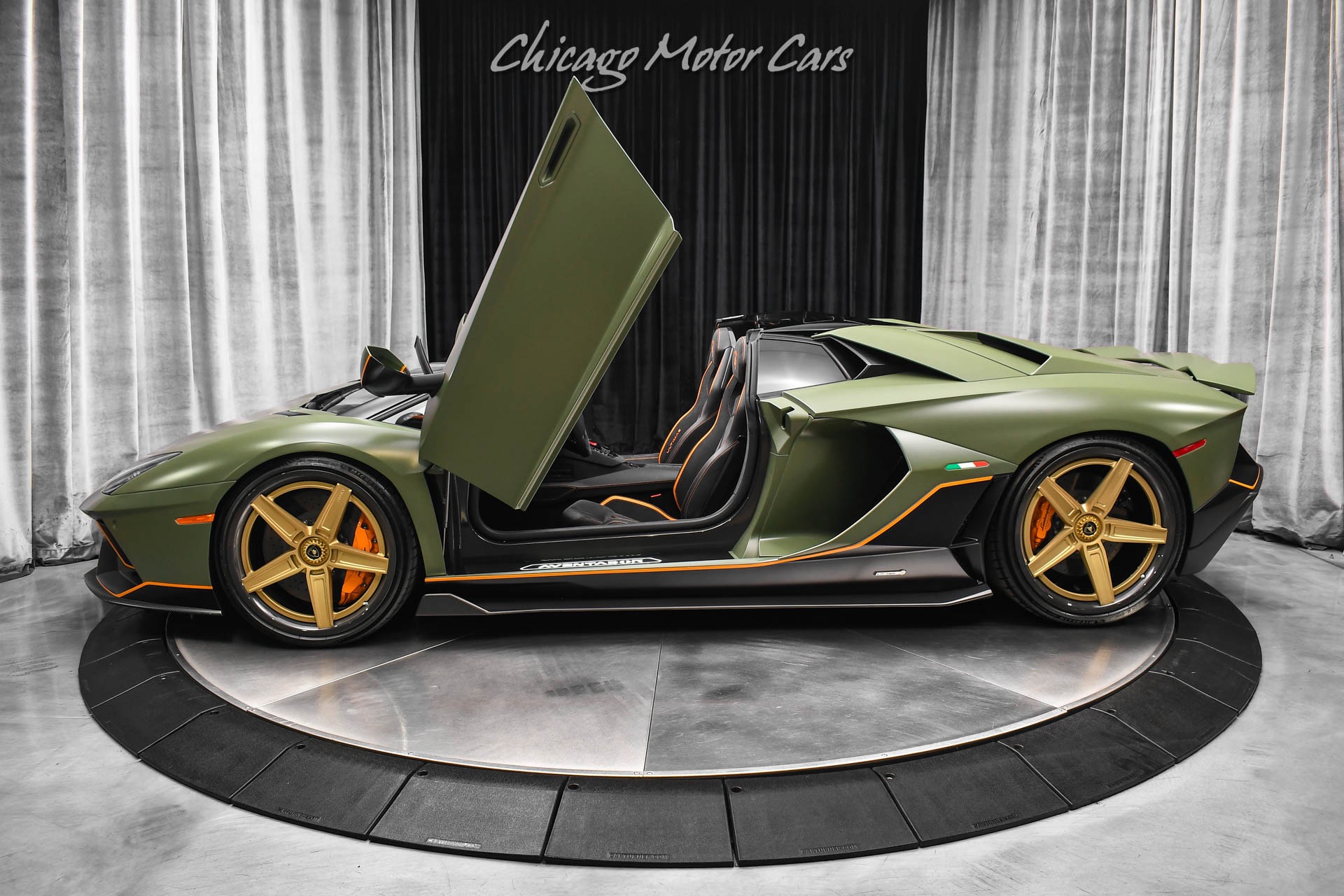 2022AventadorLP780-4 Ultimae Roadster