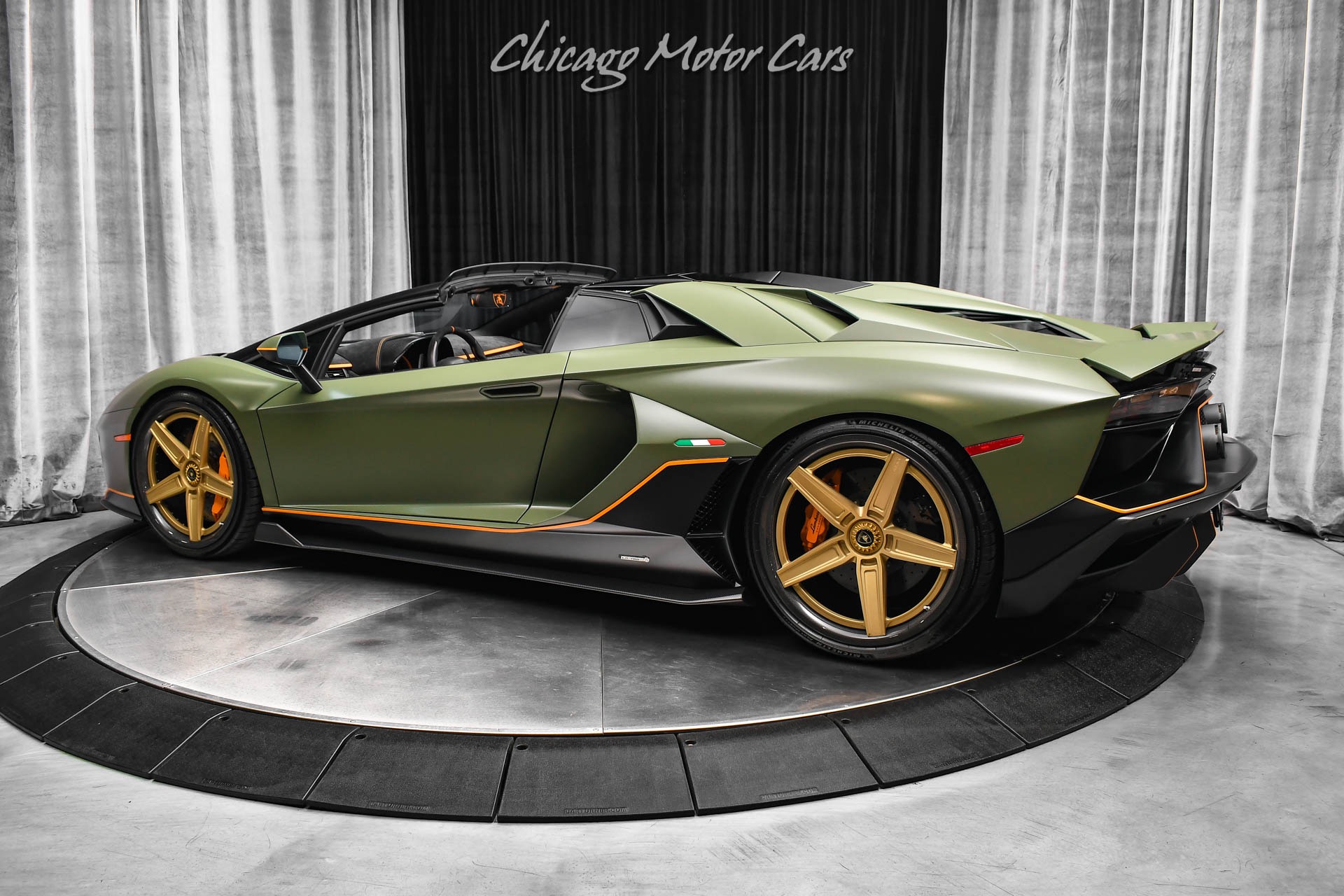 2022AventadorLP780-4 Ultimae Roadster