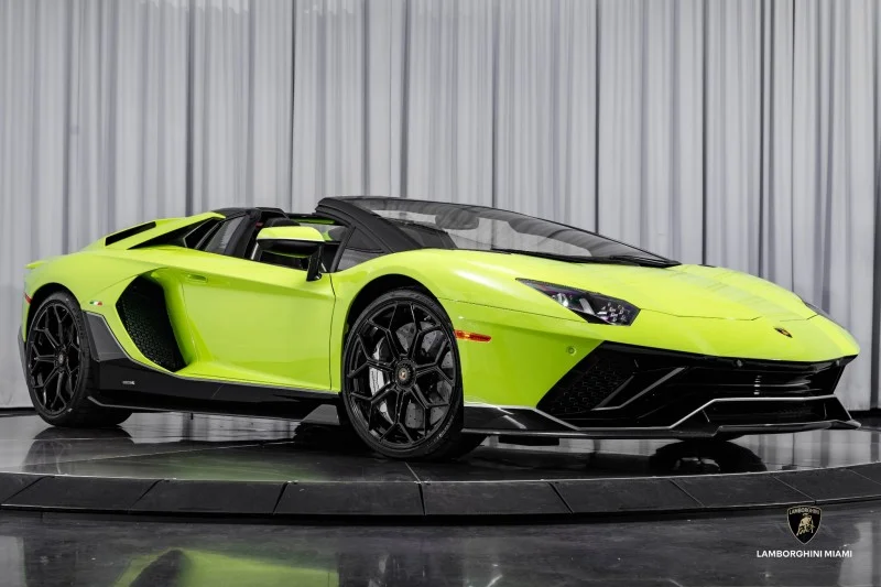 2022AventadorLP780-4 Ultimae Roadster