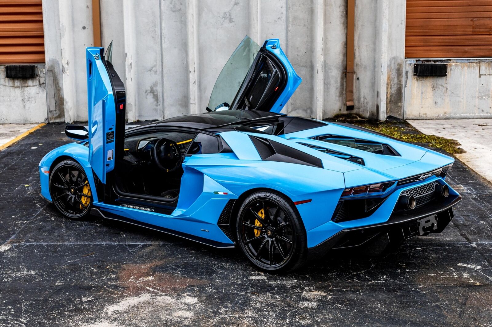 2022AventadorLP780-4 Ultimae Roadster